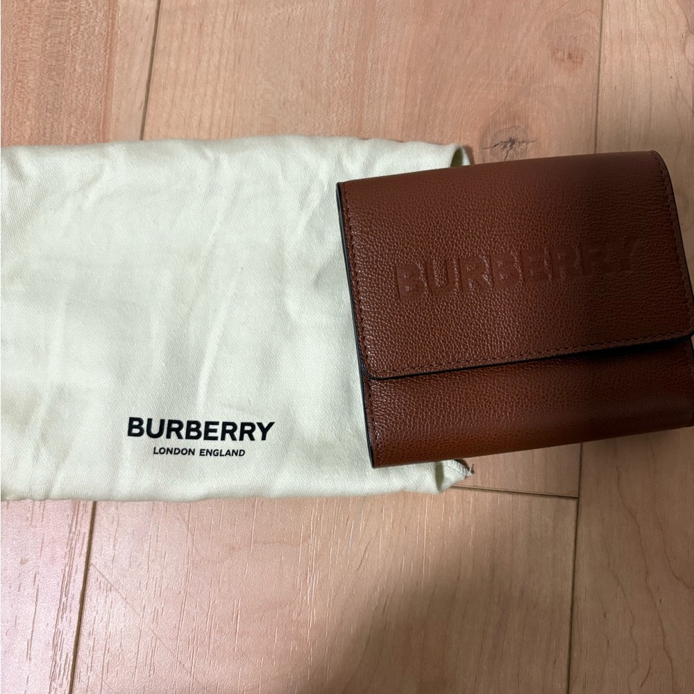 Authentic Burberry leather wallet in brown